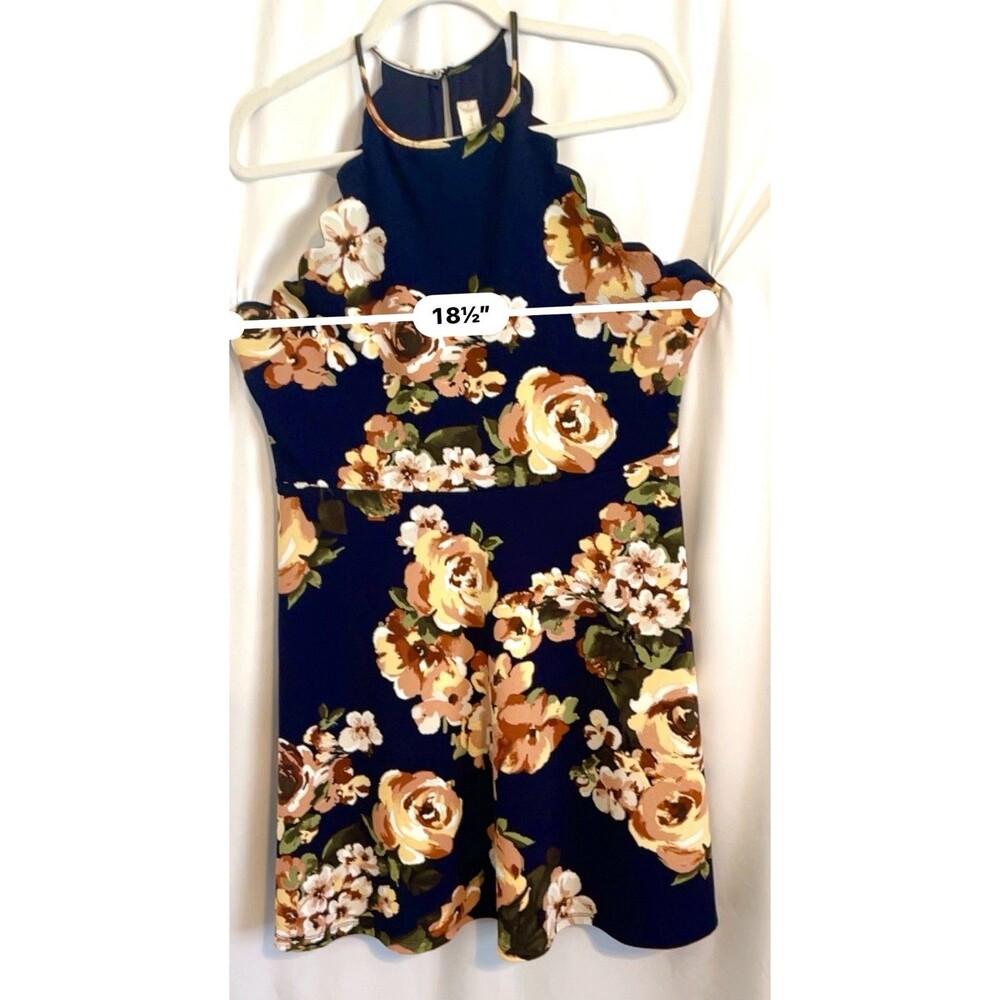 Altered State Dress Scalloped Navy Base With Floral Design Women’s Size Large - Picture 10 of 12